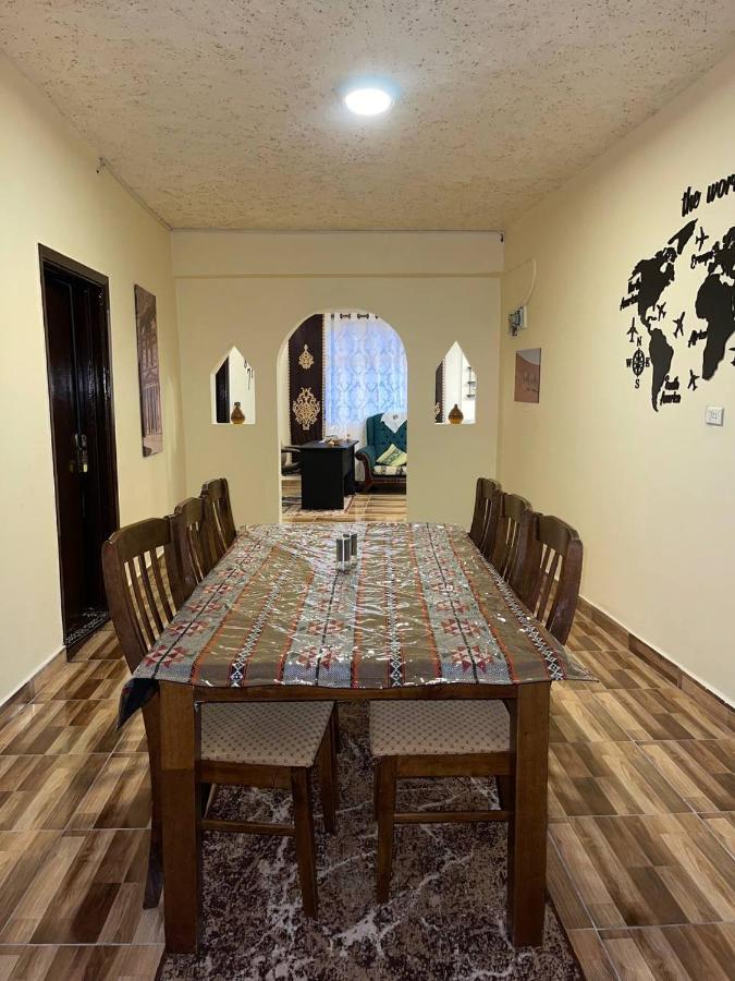 Ad Deir Guesthouse Wadi Musa Exterior photo